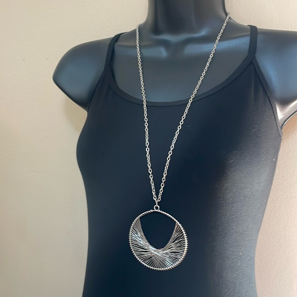 Kardashian Kollection - Long, Silver adjustable necklace. ❤️Stocking Stuffer❤️